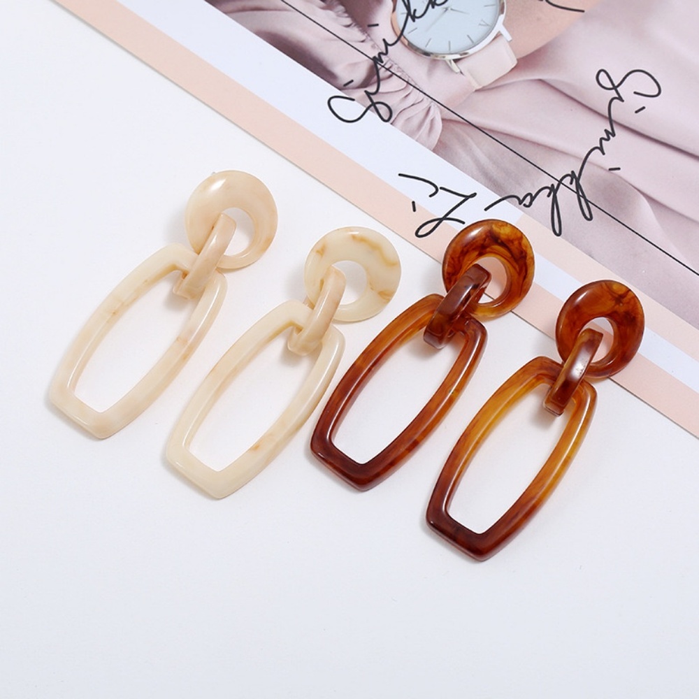 Geo Tort Dangle big Hoop in two colors